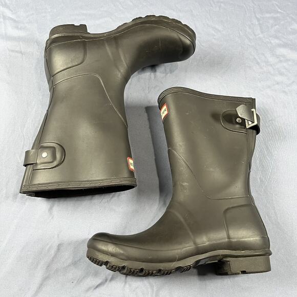 Hunter Women’s Size 6 Matte Black Rubber Rain Boots - Picture 1 of 6